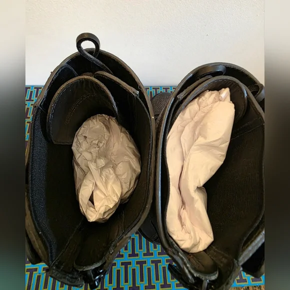 Tory Burch Irish Charcoal Boots Includes Box And Dust Bag Size 9 - Picture 6 of 7